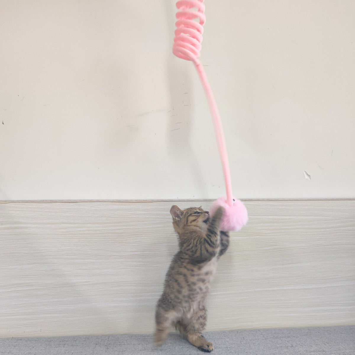 Furrenna™ Interactive Spring Cat Teaser Toy